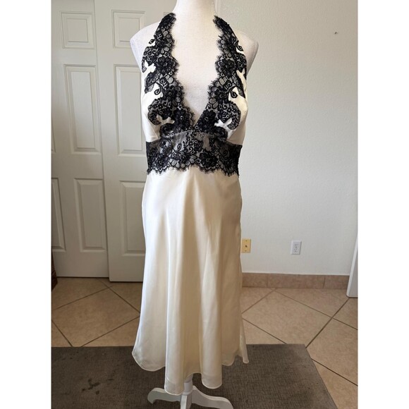White House Black Market Halter Satin Lace Midi Dress XS/S Coctail Romantic - Picture 2 of 11